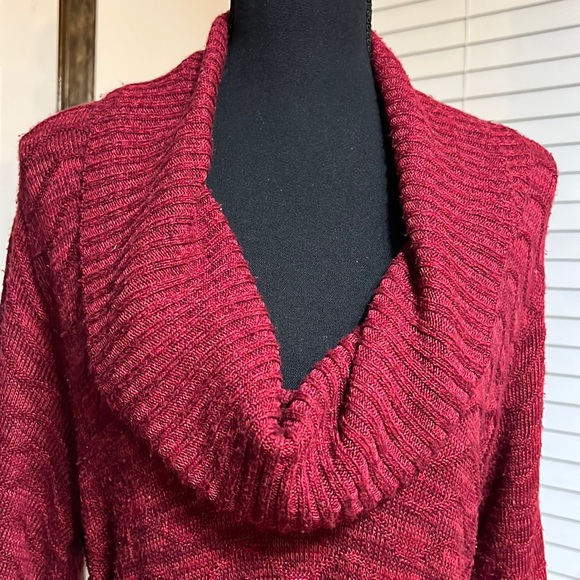 LANE BRYANT Woman’s Sweater - Picture 3 of 6